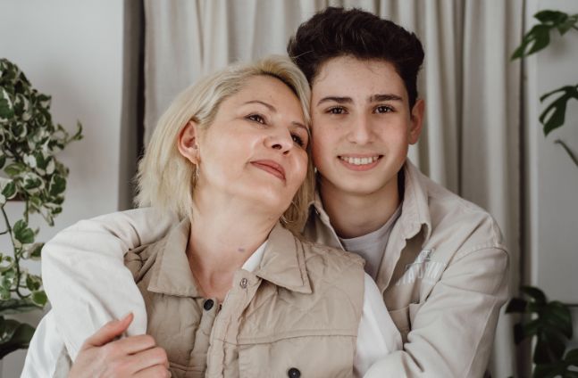 teen, mom, parent and child, happy family, mom and son hugging