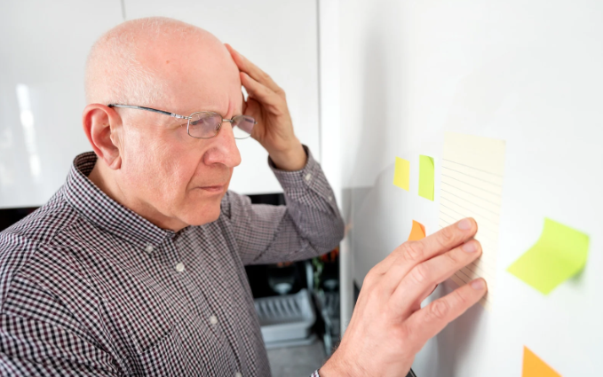 memory, mental issues, poor memory, notes, post-its, recall