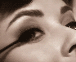 mascara, mascara gif, putting on mascara, applying mascara, mascaras
