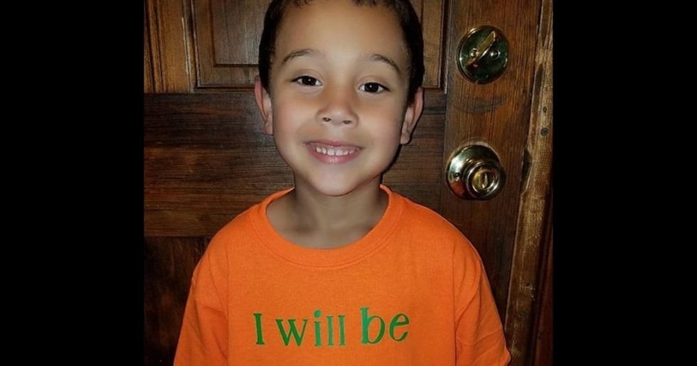 Sweet 6-year-old designs custom 'I'll be your friend' t-shirt for his first day of school