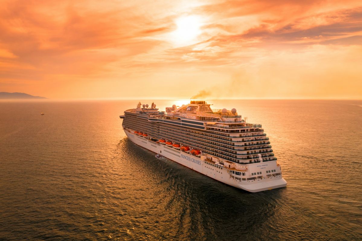 cruise, cruise ships, vacation, reddit, missed connections, memories, nostalgia, romance, friendship, love, kids, teens