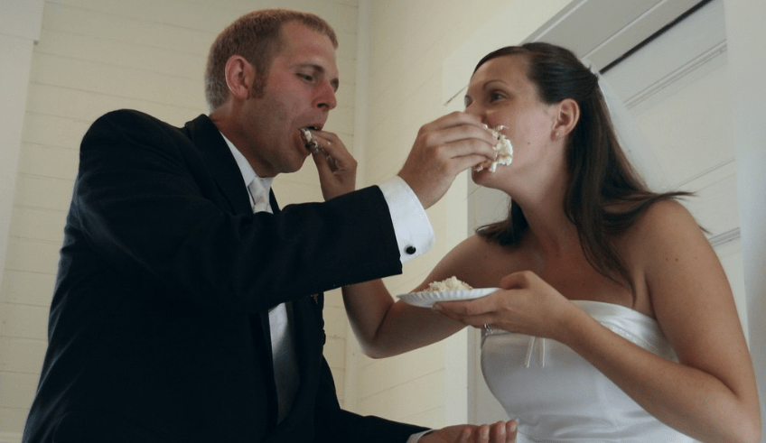 wedding, wedding cake, bride and groom, cake smash, frosting
