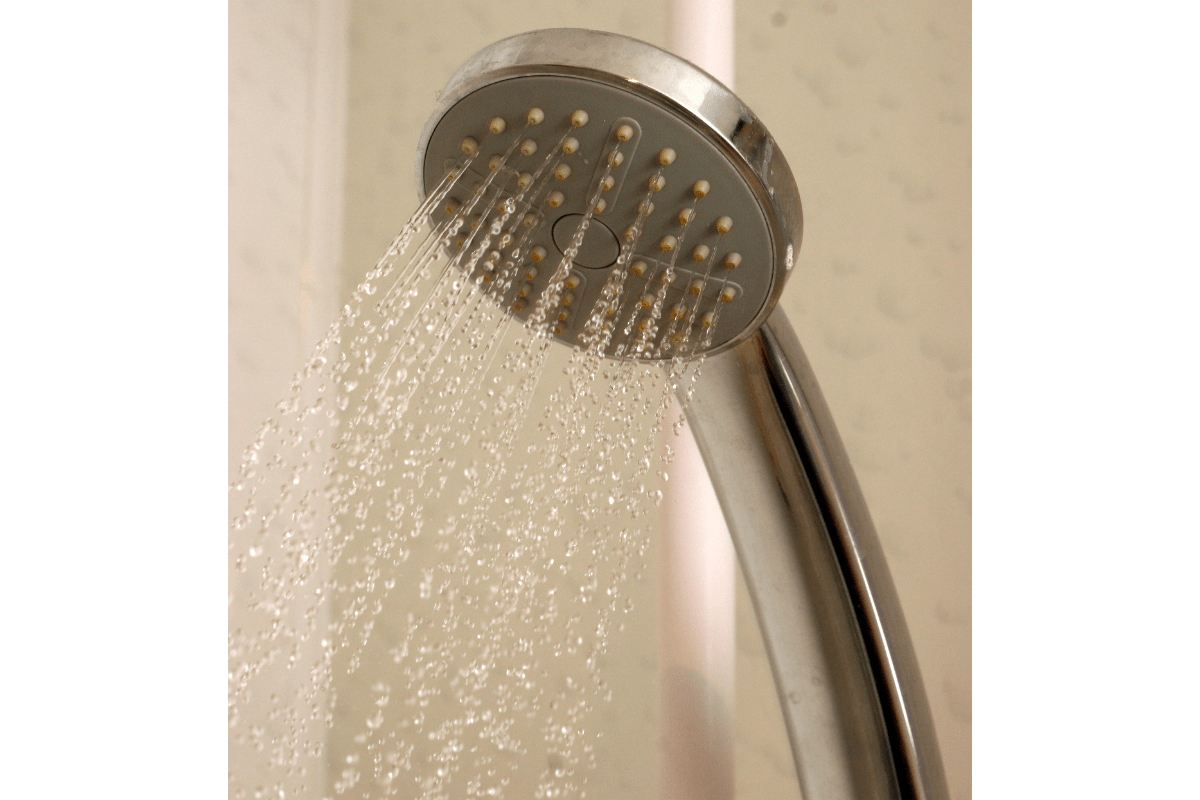 shower, shower temperature, hot shower, lukewarm shower, showering