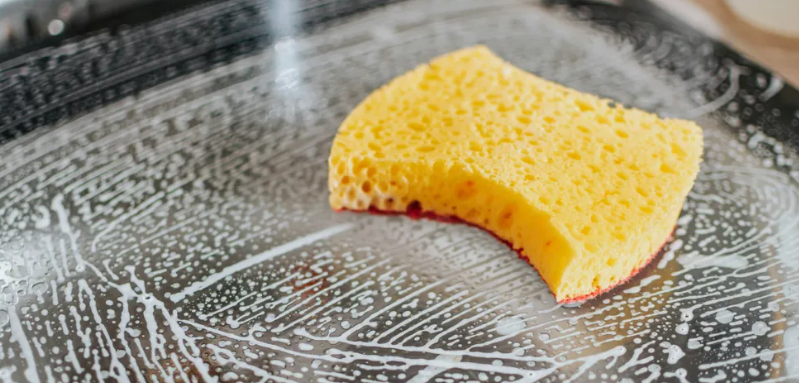 sponge, cleaning, money hacks, house keeping, soap, domestic labor