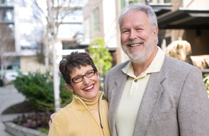 boomer parents, parenting styles, boomer grandparents, happy boomers, retired people