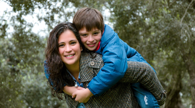 mom and son, kids, parents, camily, forest, trees, happy family