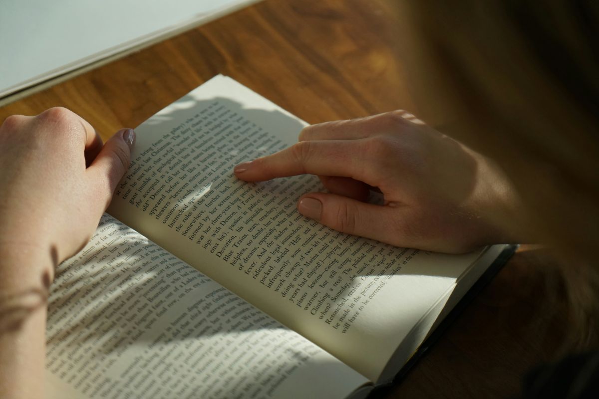 dyslexia, reading, books, fonts, disabilities, developmental reading disorders, accessibility