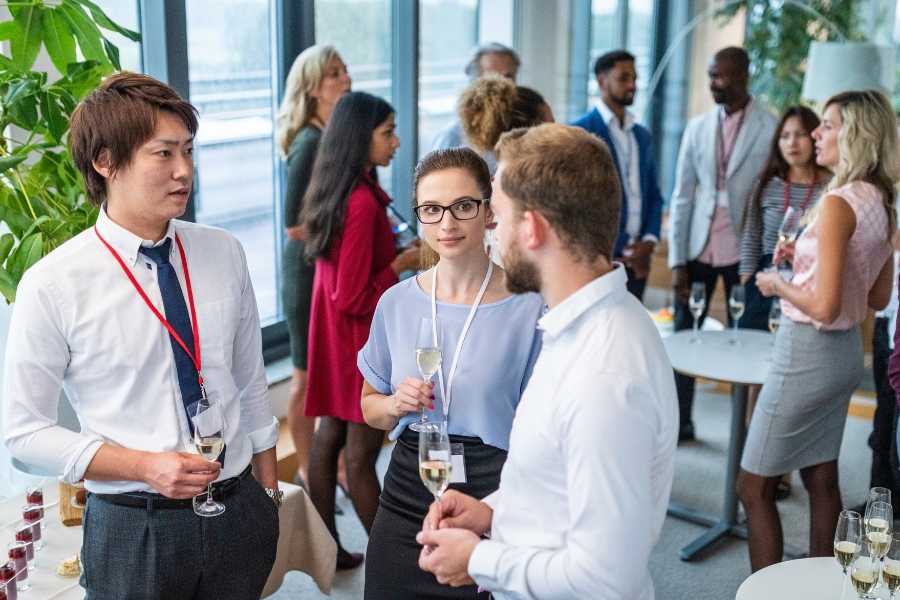 conversation, talking, networking, social anxiety, communication tips