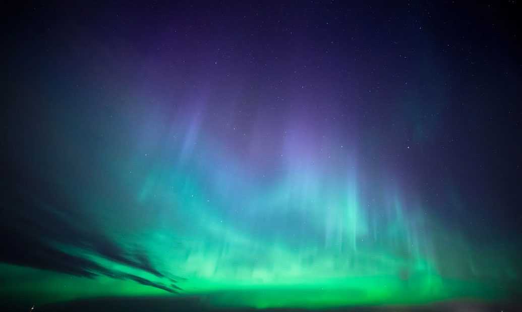  Airbnb host, TikTok travel, viral video, skywatching, Ru00f6rbu00e4ck Sweden, winter trip, Scandinavia, Norway aurora, Iceland aurora, Alaska lights, Canada aurora, travel tips, night sky, solar storm, bucket list, stargazing, travel inspiration