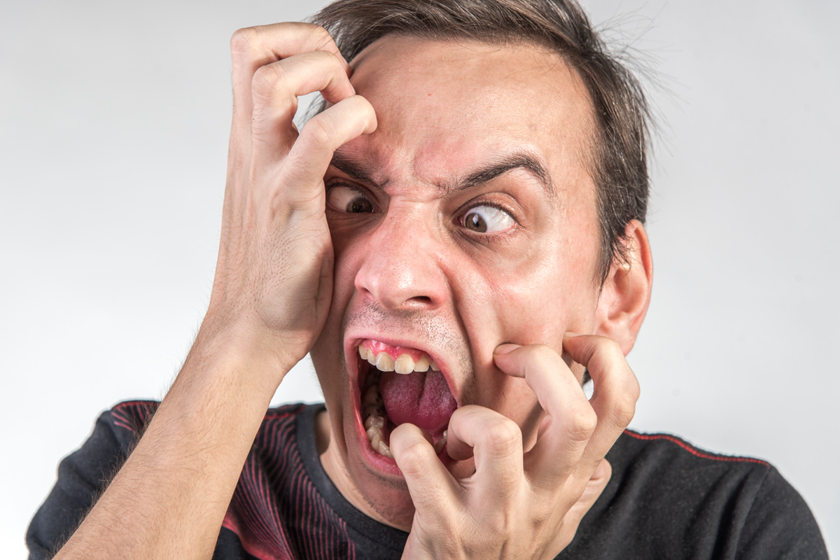 word mispronunciations, viral Reddit thread, common errors, language pet peeves, English quirks, real-tor vs realtor, ax vs ask, irregardless, common sayings, grammar nerds, language mistakes, misheard phrases, pronunciation rage, funny language errors, pop culture language, viral content