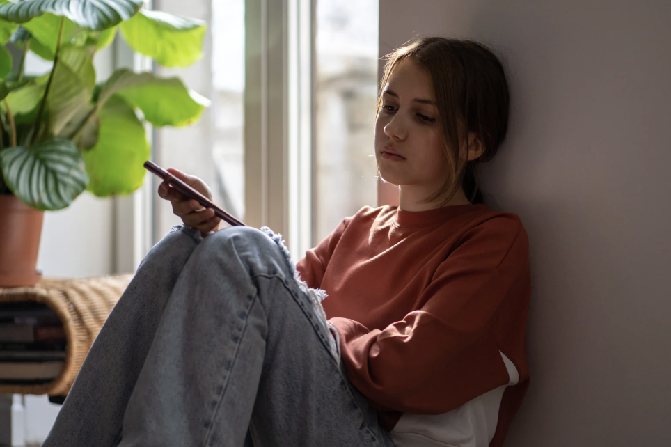 preteen girls, tween girls, preteens, parenting, parenthood, motherhood, kids, neuroscience, psychology