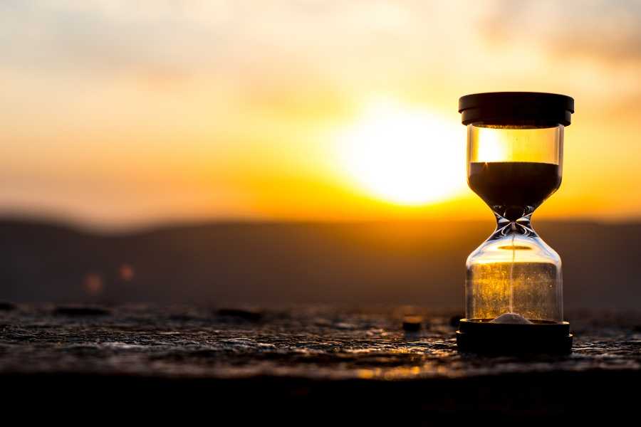 time, time perception, getting older, aging, slow time down