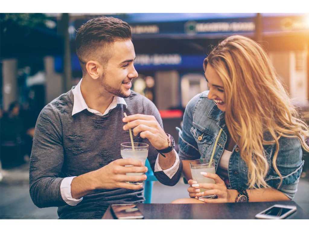 dating questions, first date, relationships, reddit, good match, experts, intimate relationship, community