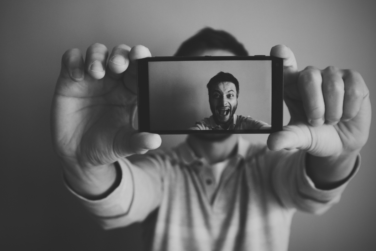 dads, fatherhood, teens, teenagers, parenting, family, humor, tiktok, viral, social media, gen z, gen x