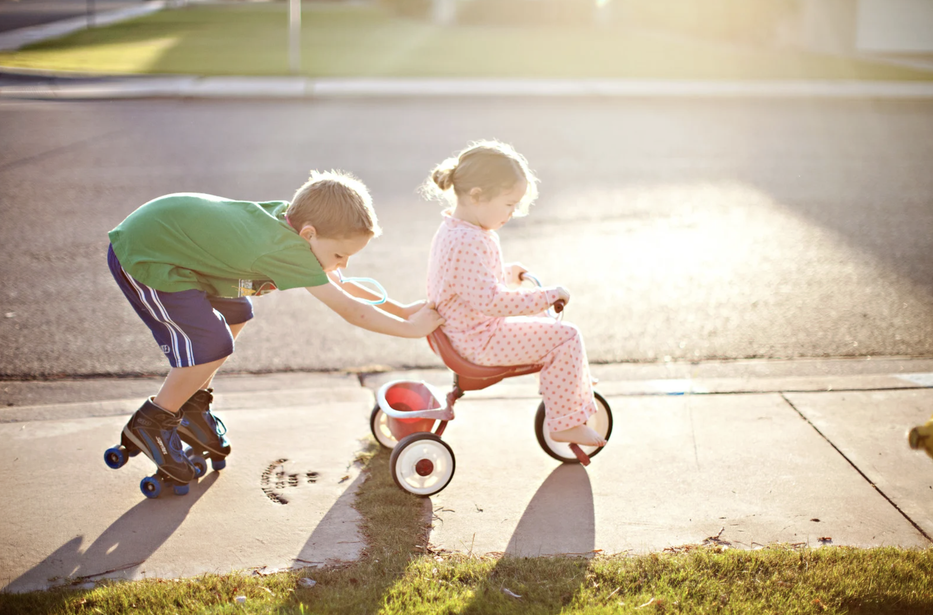 siblings, only child, TikTok, viral video, Lonnie IIV, funny, relatable, family, childhood, brothers