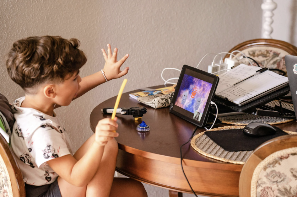 kids, raising kids, kid psychology, parenting, child psychologist, parenting tips ,formative years, bad habits