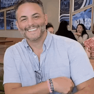 jobs, work, laid off, fired, economy, money, community, linkedin, heartwarming
