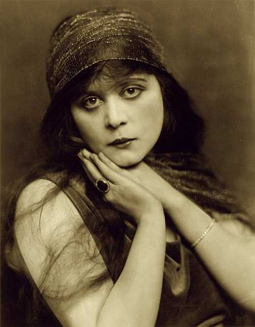 silent films, film history, makeup, makeup history, history, cool history, films, pop culture
