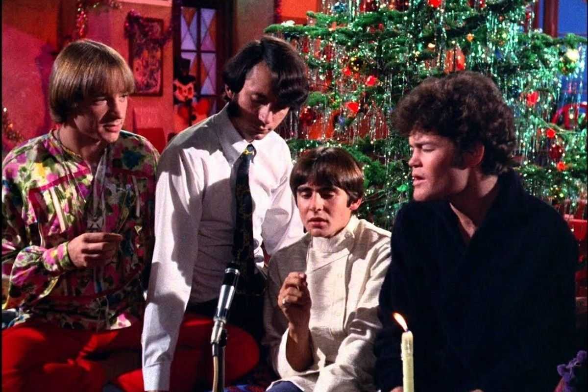 The Monkees' really were incredible singers, and this 1967 acapella Christmas song proves it