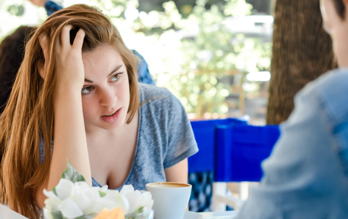 bored, boring conversation, bored woman, bad conversation, talking too much, people skills.