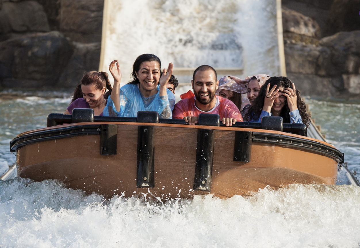 frugal gifts, frugal tips, frugal living, thriftmas, christmas, christmas shopping, black friday deals, goodwill, thrifting