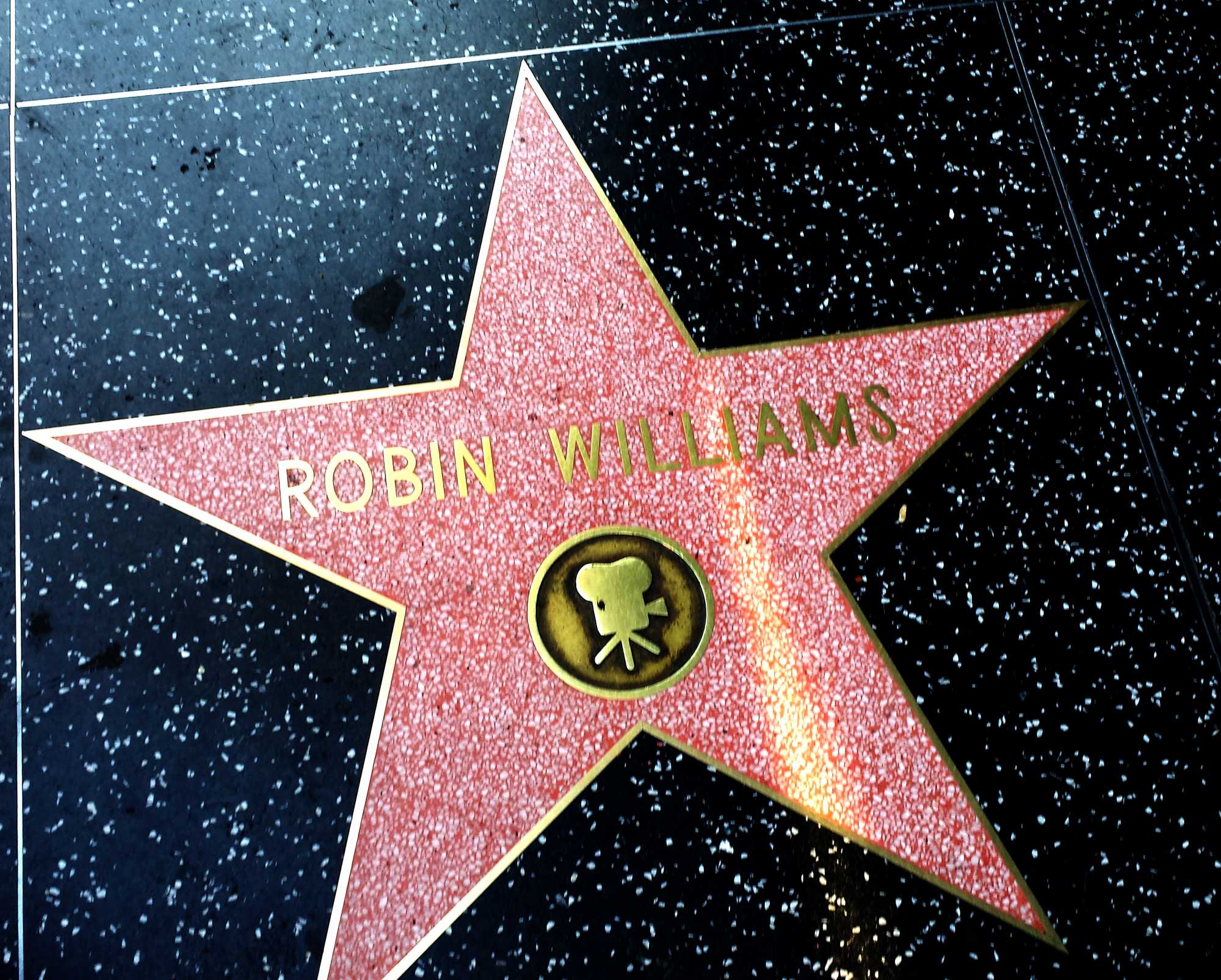 Hollywood Walk of Fame, child actors, Kristen Dunst, Matthew Lawrence, Jumanji, Mrs. Doubtfire, impressionable