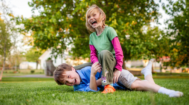 kids playing, unsupervised play, parenting, boy and girl, park