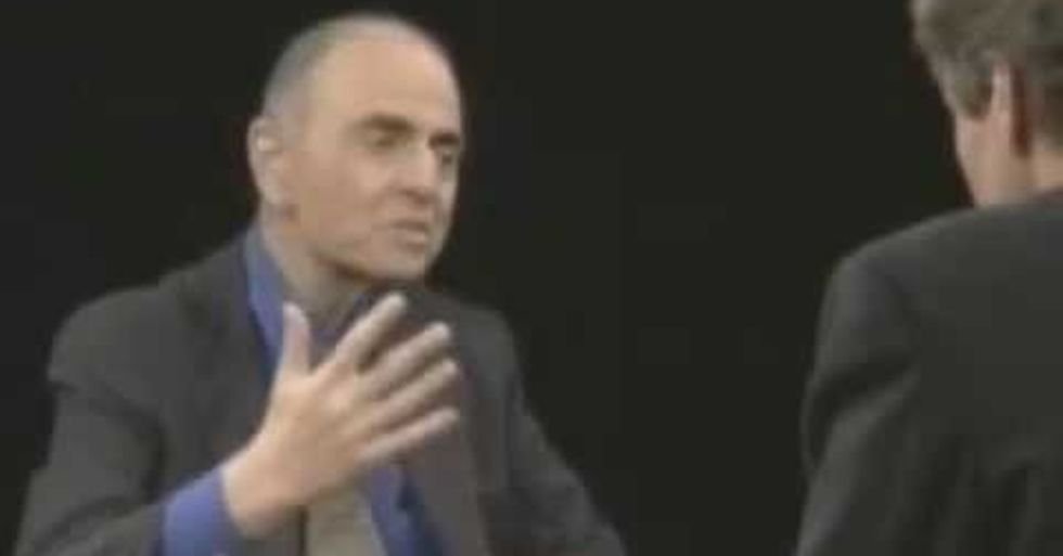 29 years ago, Carl Sagan revealed exactly how a ‘charlatan’ leader could take over the U.S.