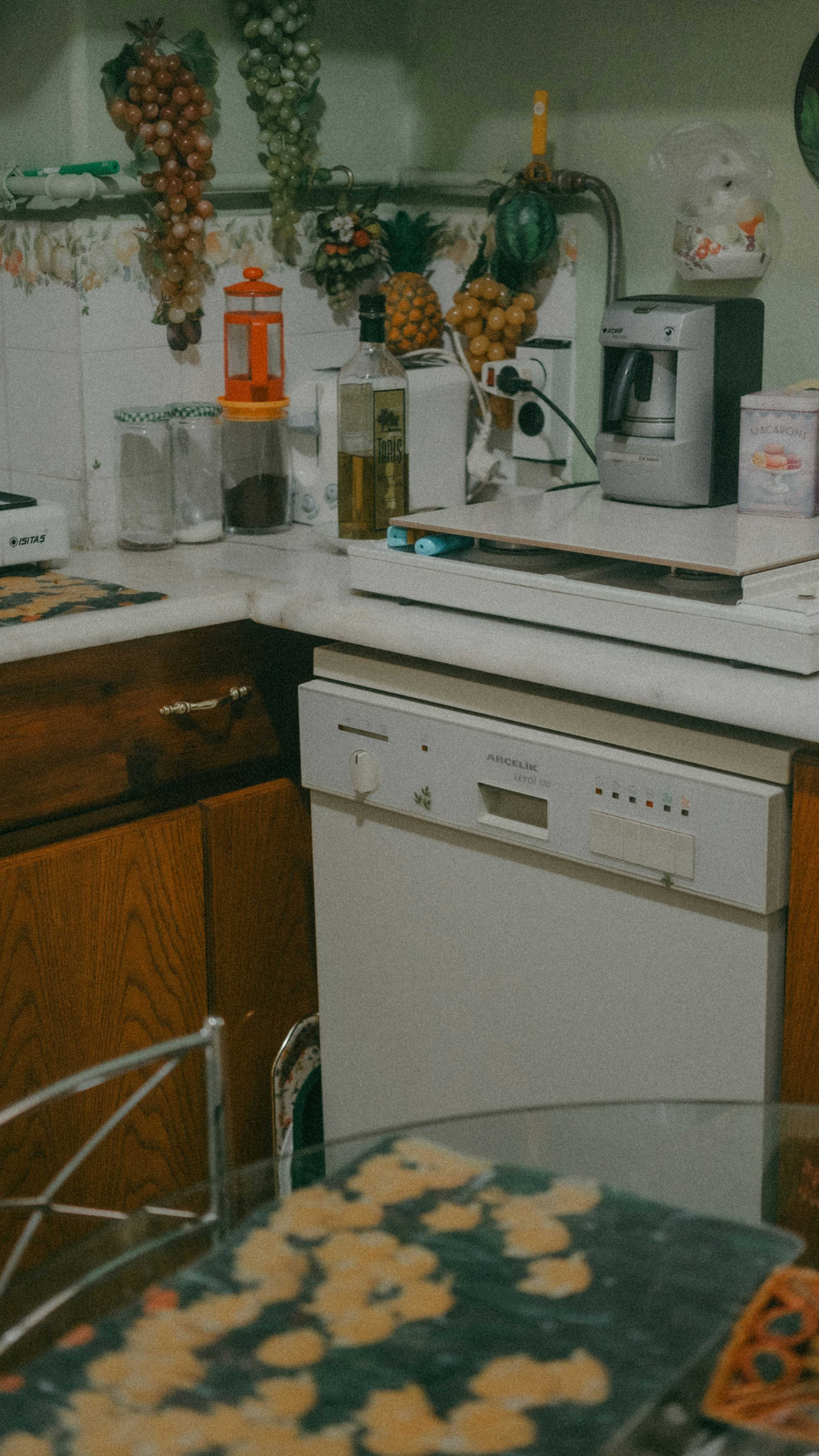 moms, motherhood, parenting, household, family, chores, mental load, division of labor, household inequity, sexism