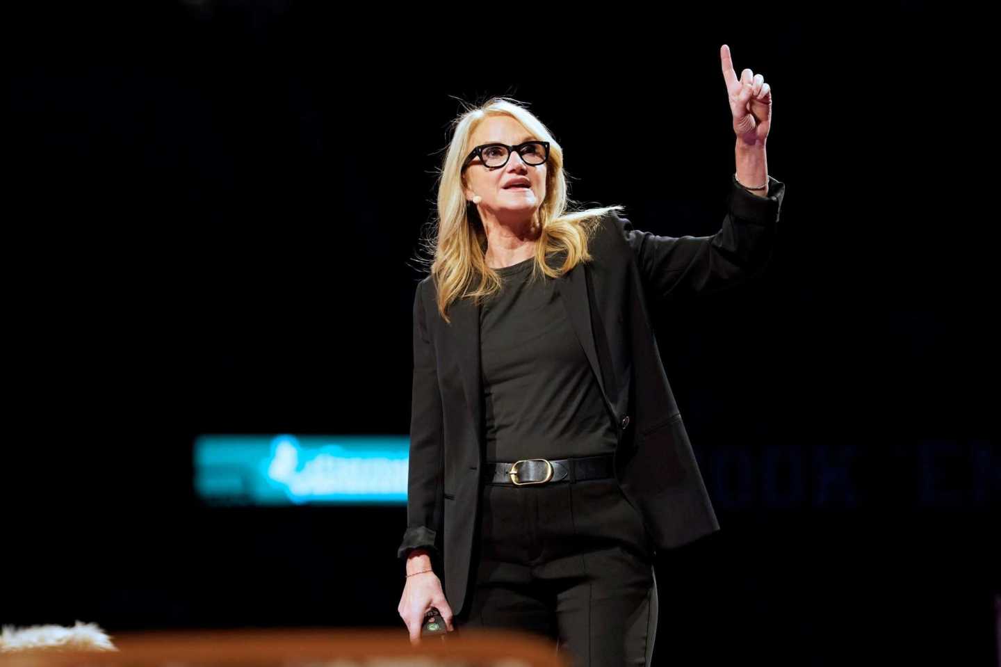 mel robbins, texas conference, mel robbins speaking, texas, mel robbins stage