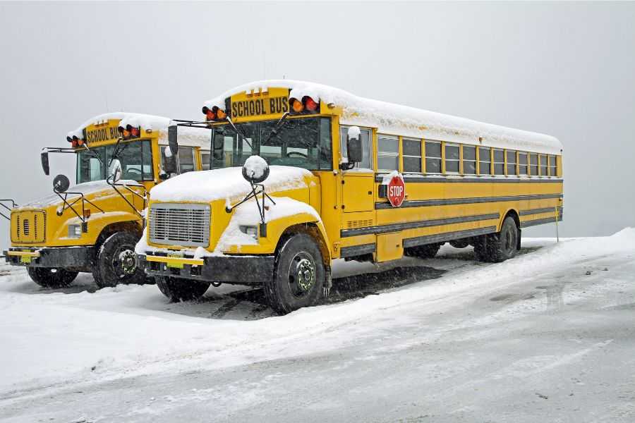 Detroit man; lost girl; Detroit; snow; school; walks child to school; CPS