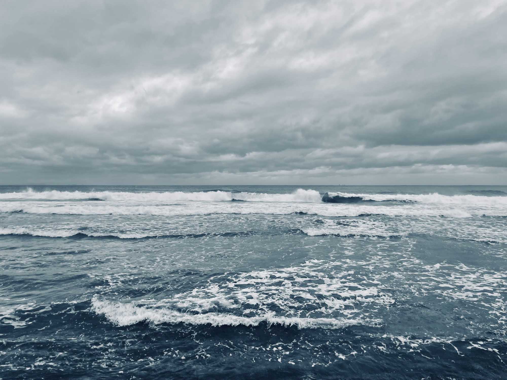 ocean, ocean waves, window of tolerance, coping mechanisms, therapy