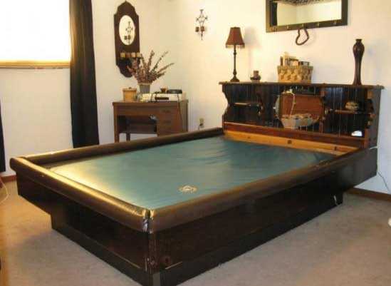 waterbed, waterbeds, waterbed mattresses, 1970s waterbed, 1980s waterbed