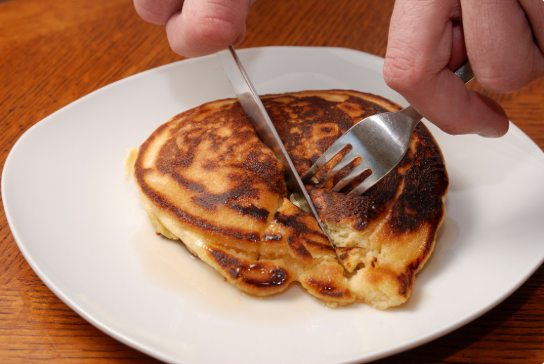 pancake, pancakes, eating pancakes, cheap pancakes, budget pancakes