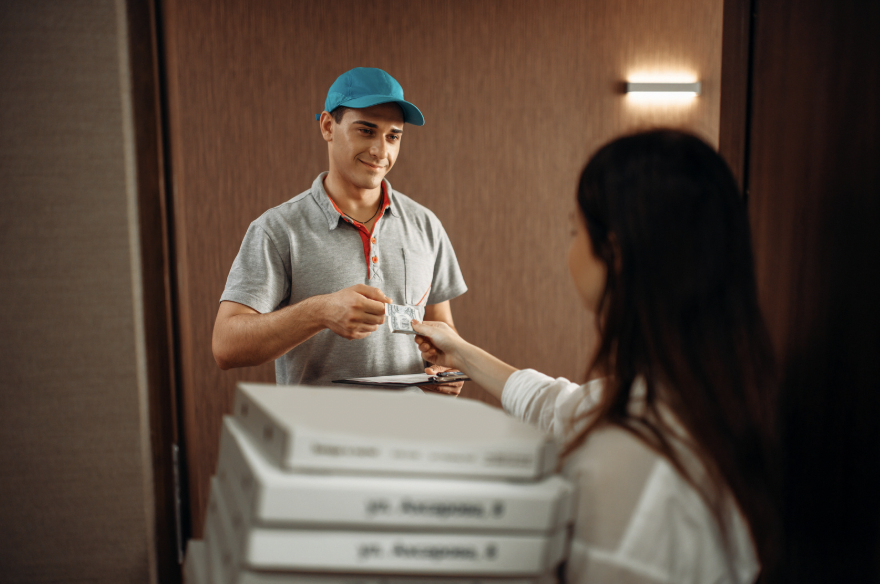 pizza delivery, pizza guy, tip, pizza tip, pizza order