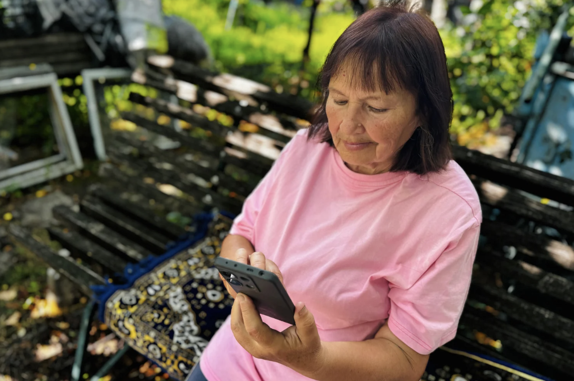 boomers, boomer parents, millennials, xennials, gen x, gen z, generational humor, generational differences, boomer habits