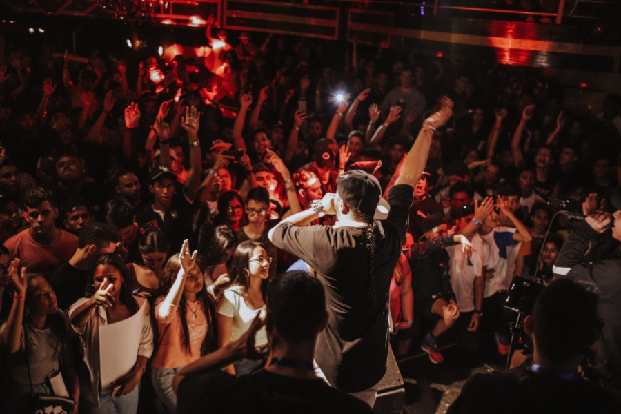 Wish you could belt out Broadway tunes at the top of your lungs in public? There’s a nightclub for you.