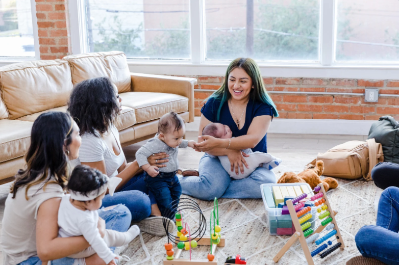 Mom shares how she went from feeling alone to having a ‘huge mom village’ in just one year