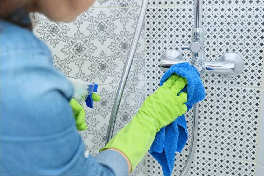 shower curtain; shower liner; get orange out; clean shower liner; shower liner cleaner
