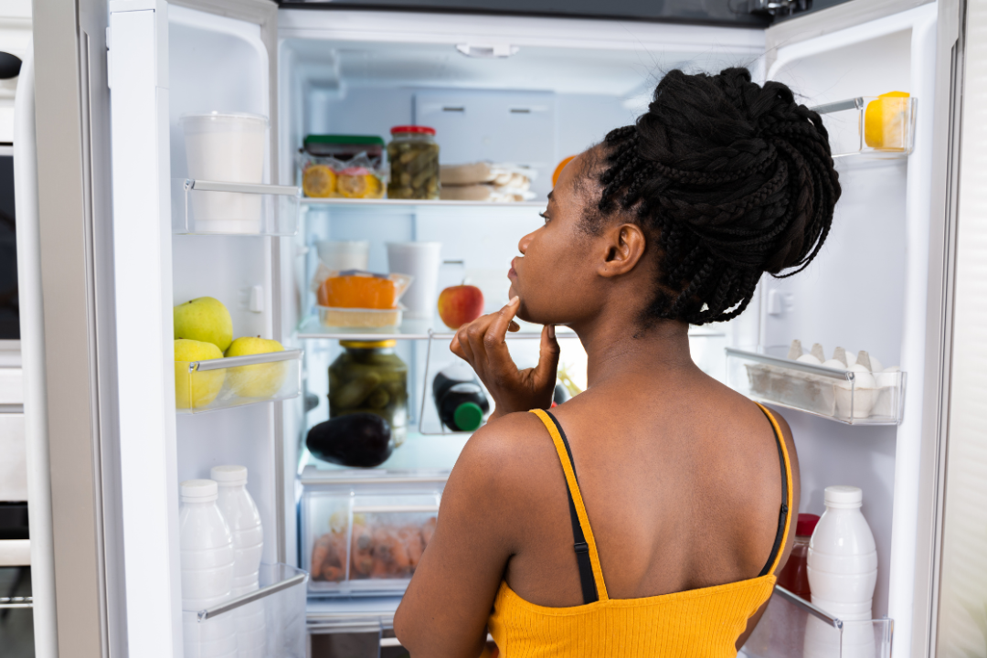 woman, refrigerator, organizing, food, food waste