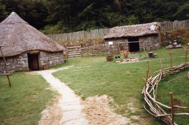huts, community, agriculture, research, historical studies