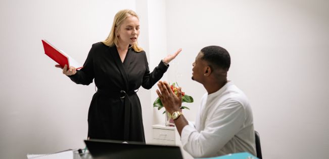 argument, coworkers, angry coworkers, hostile work enviornment, disagreement
