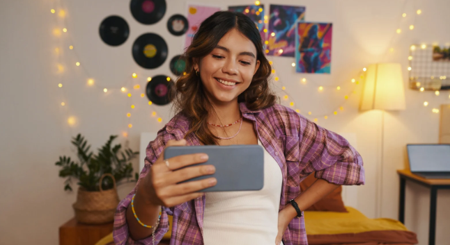 selfie, social media, girl taking photo, filming yourself, smiling girl