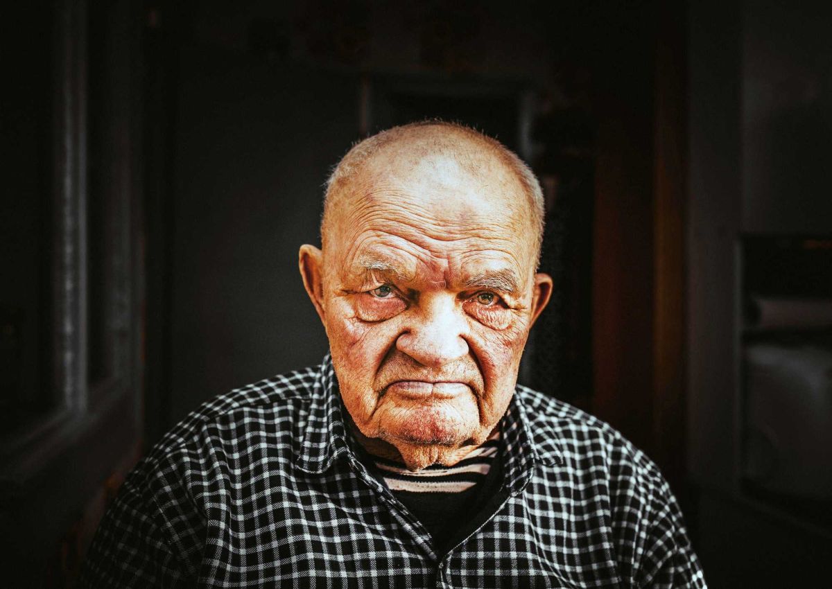 boomers, old people complaints, technology, gen x, millennials, gen z, grumpy old man, old people, seniors