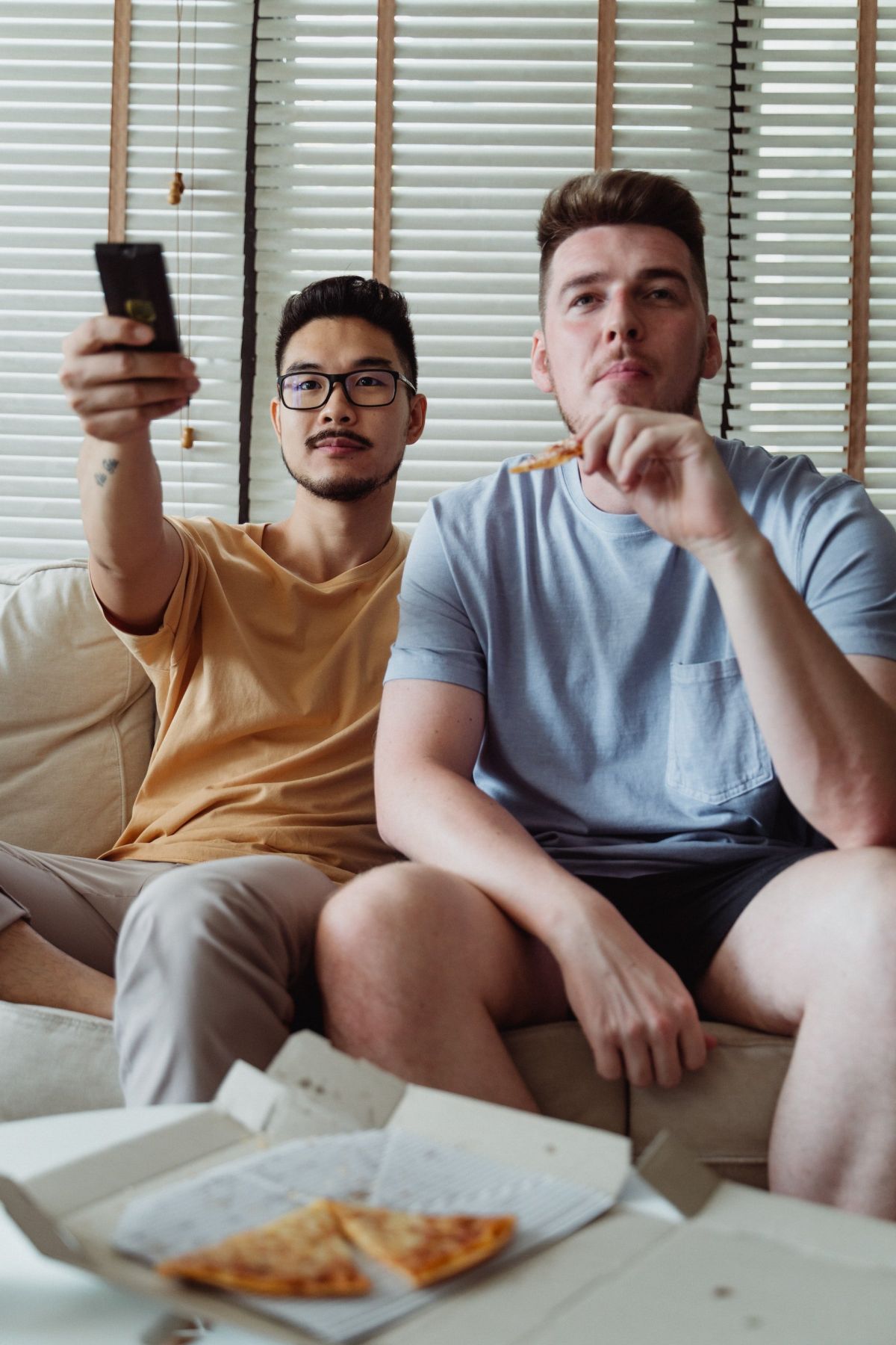 vacations, gay couple, reddit aita