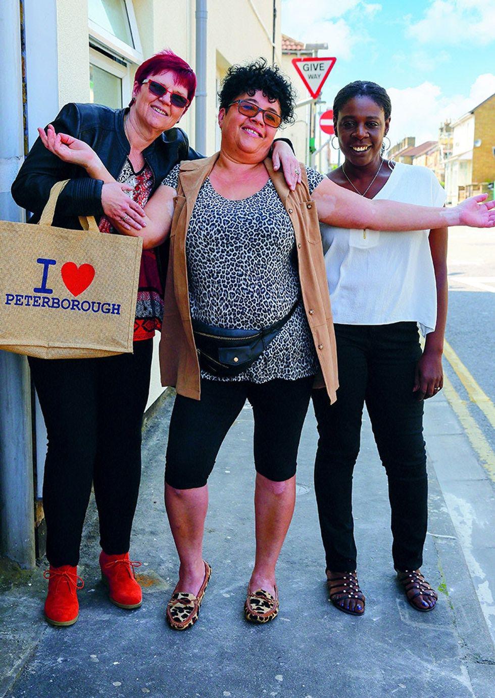 best friends, intimate, confidant