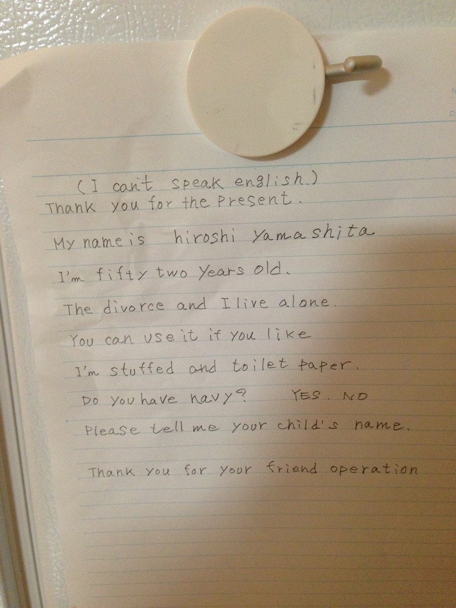 Reddit; viral note; American family; Japanese neighbor; kindness