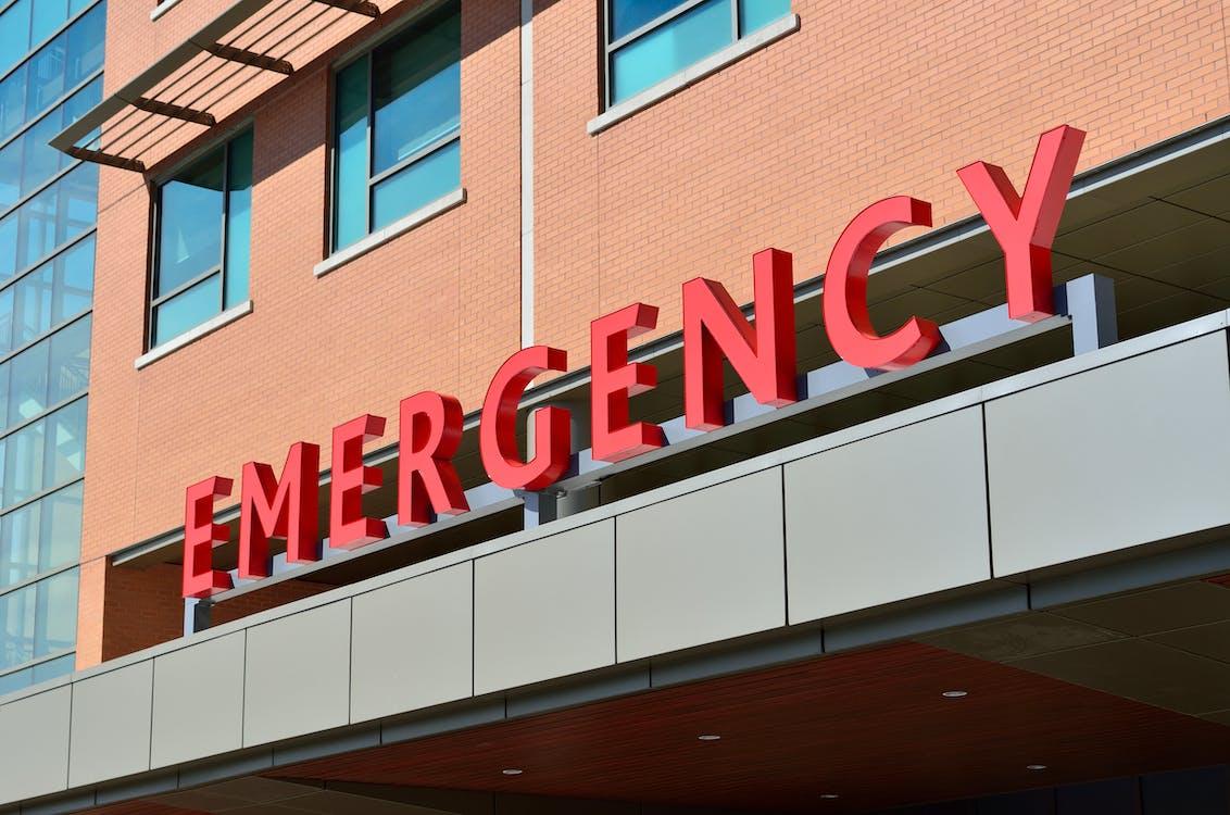 Emergency vet hospital