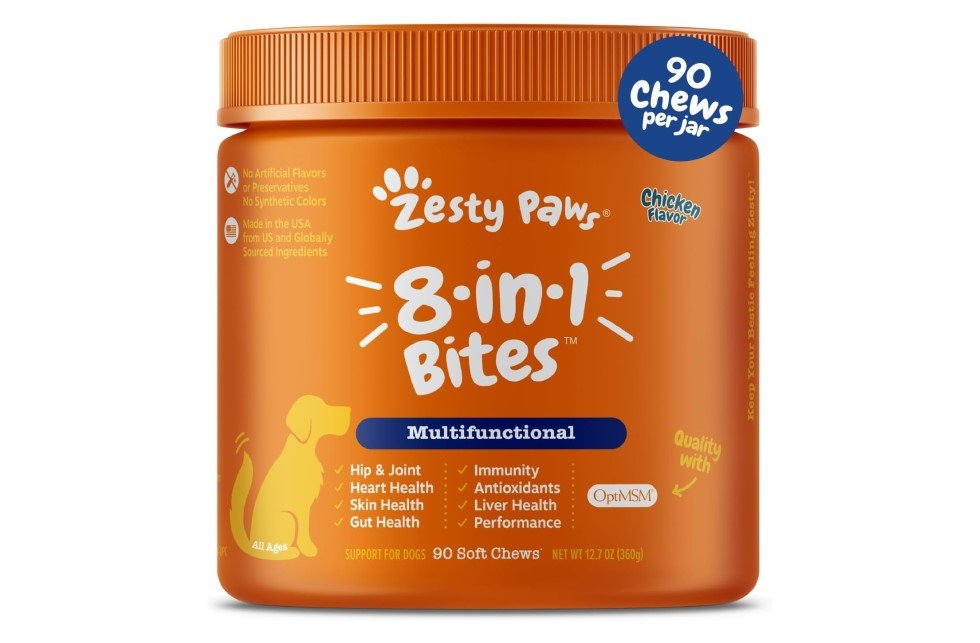 Orange container of Zesty Paws 8-in-1 Bites for dogs, 90 chicken-flavored chews.
