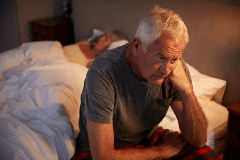 waking up in middle of night, can't sleep, insomnia, awake middle of night, struggle to stay asleep